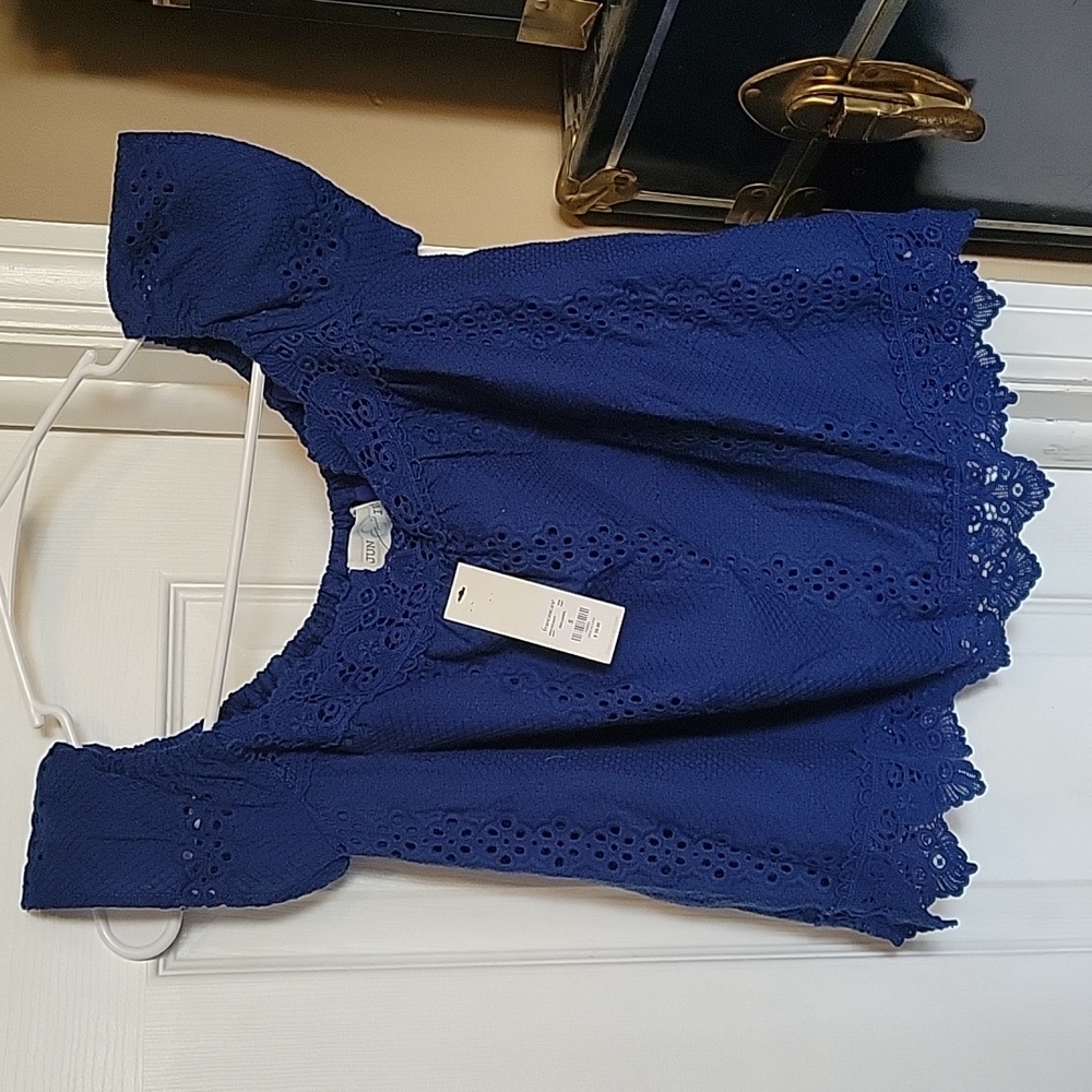 Women's June and Ivy top